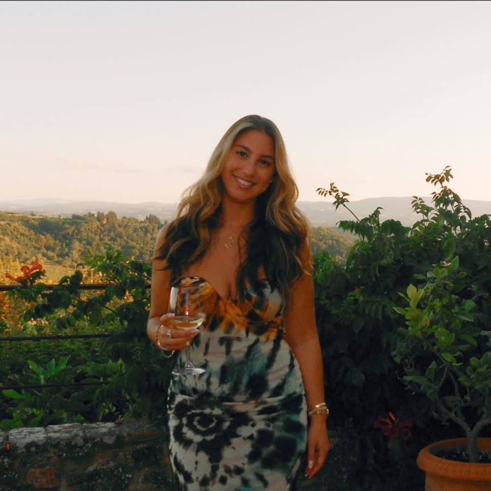 Meet your Posher, Britta